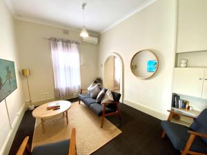 Clifton Motel & Grittleton Lodge - Guest Reviews and Ratings