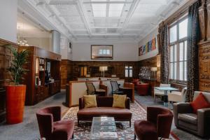 Club Quarters Hotel Trafalgar Square, London - Room Types and Features