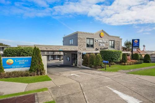 Comfort Inn On Raglan - Leisure Access