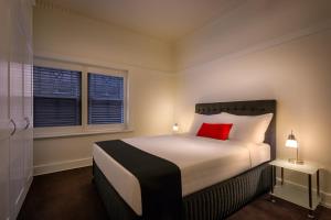 Como Court Budget Accommodation - Payment and Deposit Information