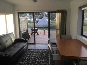 Coonawarra Ensuite Unit C - Policies and Regulations