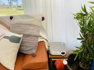 Coonawarra Hampton Bubble 3 - Questions About Your Stay