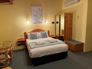 Coonawarra Place Motor Inn - Nearby Attractions