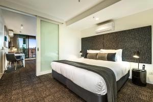 Corporate Living Accommodation Abbotsford - Booking Information