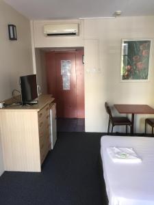 Darwin Poinciana Inn - Guest Ratings and Highlights