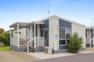 Discovery Parks - Adelaide Beachfront - Internet and Parking