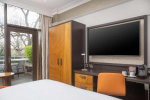 DoubleTree by Hilton London - Hyde Park - Sustainability and Certifications