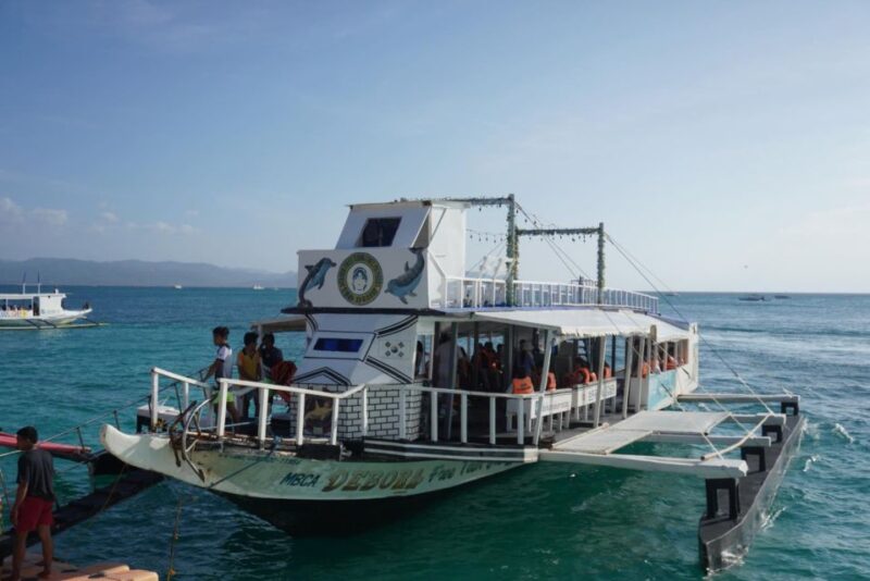 ⭐ Boracay Island Hopping Experience ⭐ - Equipment and Safety