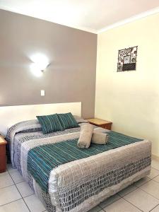 Elkira Court Motel - On-Site Facilities and Services