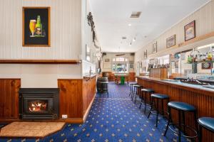 Empire Hotel Queenstown - Dining Options