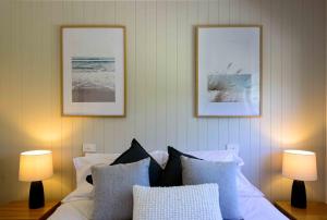 Georges Bay Apartments - Check-in and Check-out