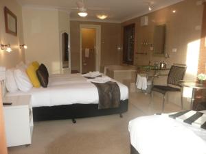 Getaway Inn Boutique Guest House - Child and Pet Policies