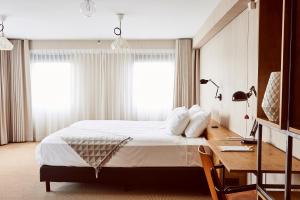 Good Hotel London - Modern Amenities and Facilities
