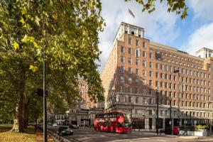 Grosvenor House Suites - Guest Experience