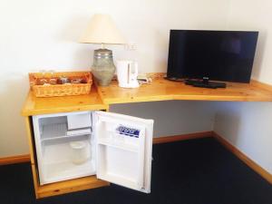 Hawker Outback Motel - Contact Details