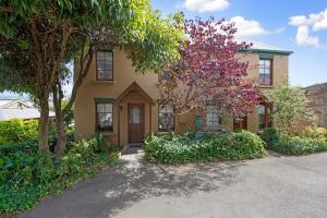 Hideaway on George - Cancellation and Prepayment