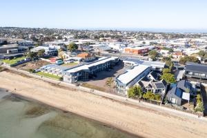 Hilton Beachfront Motel - Policies and Booking Details