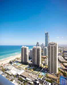 Hilton Surfers Paradise Hotel & Residences - Guest Feedback Highlights