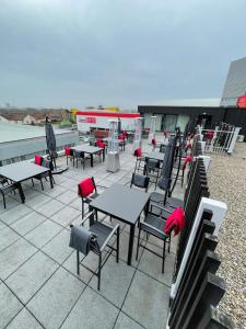 Holiday Inn London West, an IHG Hotel - Nearby Attractions