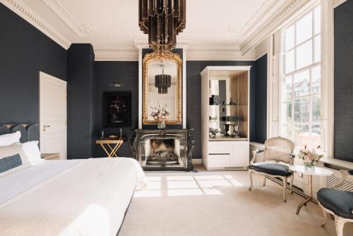 Hotel 717 - Authentic Amsterdam Experience