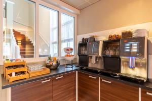 Hotel Ameland - Room Types and Services