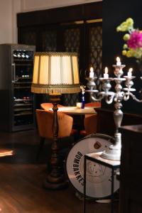 Hotel De Kroon Gennep - Room Amenities and Features