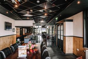 Hotel Frans Op Den Bult - Check-in and Check-out