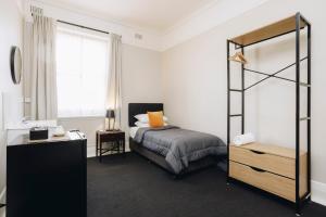 Hotel Gosford - Policies and Age Restrictions