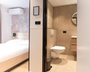 Hotel Van Gelder - Policies and Regulations