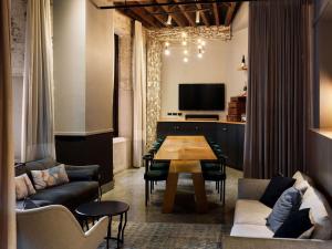 Hotel Woolstore 1888, Sydney - Handwritten Collection - Renowned Mediterranean Dining
