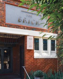 In The Brick Spa And Hotel - Policies and Booking