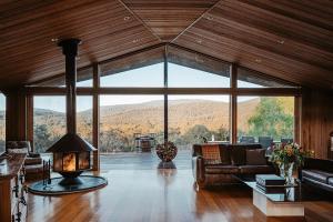 Kangaroo Manor - Outdoor Activities