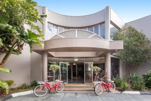 Kimberley Gardens Hotel, Serviced Apartments and Serviced Villas - Hotel Location and Accessibility
