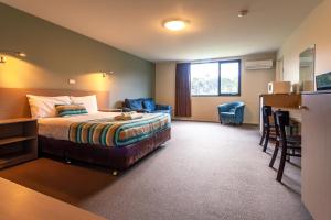 Kingston Hotel - Dining Options