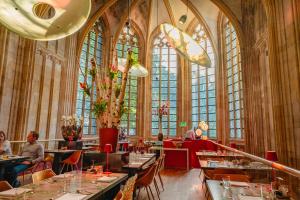 Kruisherenhotel Maastricht - Oostwegel Collection, Member of Design Hotels - Room Options
