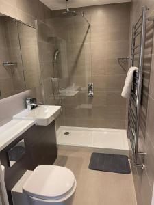Laurel Point - Guest Reviews and Ratings