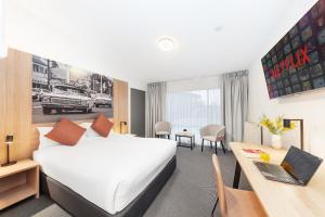 Littomore Hotel on Stewart, Bathurst - Guest Ratings and Feedback