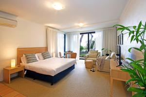 Lorne Surf Apartments - Available Activities