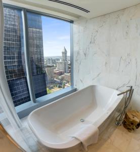 Lotte Hotel Seattle - Guest Reviews and Ratings