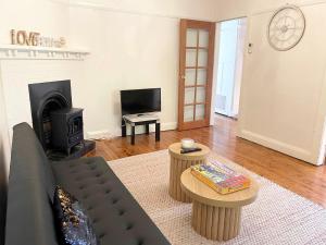 Lurline Lodge - Facilities and Services