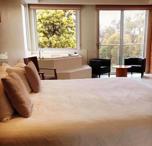 Macedon Ranges Hotel & Spa - Policies and Booking Details