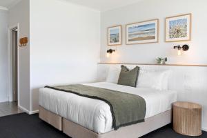 Mariners Cove at Paynesville - Delightful Dining and Breakfast Choices