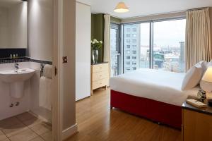 Marlin Aldgate Tower Bridge - Onsite Amenities and Services