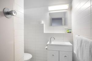 Meadow Inn Hotel-Motel - Check-in and Check-out