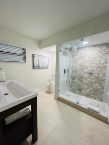 Melbourne Beach Resort & Surf Club - In-Room Amenities