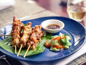 Mercure Sydney Parramatta - Dining and Kid-Friendly Options