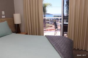 Mollymook Cove Apartments - Nearby Attractions