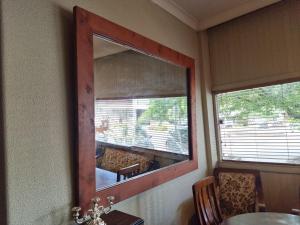 Myrtleford Hotel - Queen Rooms With Balconies