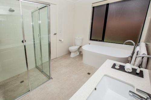 Neagles Retreat Villas - Booking and Check-in
