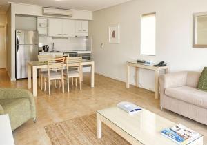 Nesuto Geraldton - Facilities and Services